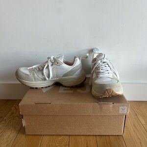 Veja Sneakers